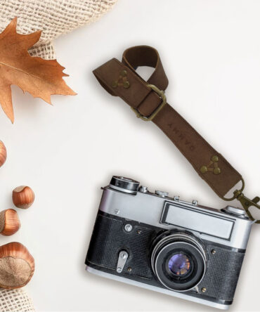 بند دوربین مچی چرمی مناسب برای عکاسی پرتره، عکاسی فضای شهری و عکاسی تبلیغاتی