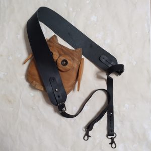 بند گردنی چرمی مشکی مناسب برای عکاسی پرتره، عکاسی طبیعت و عکاس خبری